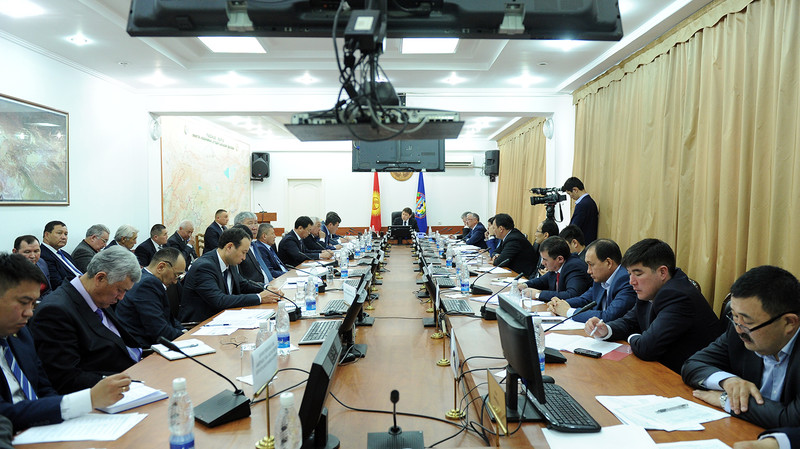 В 2018 году посевные работы по Кыргызстану начались на две недели раньше, чем в 2017 году &mdash; Tazabek