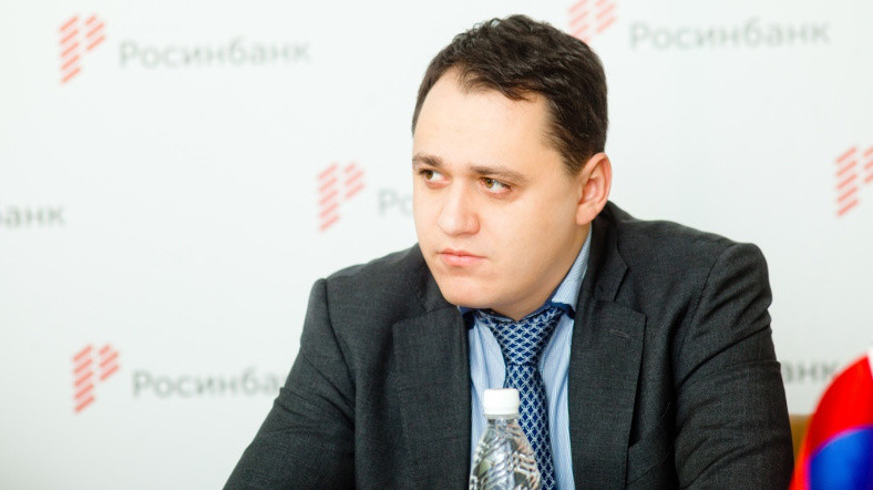 Отмывание доходов: Задержан экс-первый заместитель председателя правления «Росинбанка» Андрей Гойхман — Tazabek
