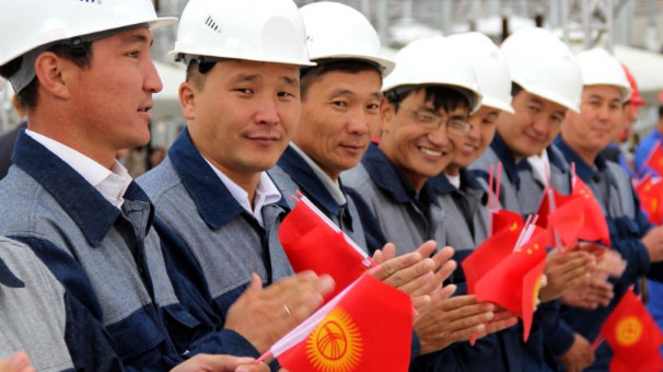 Из 9 тыс. 670 граждан КНР, получивших в 2018 году разрешение на работу, 950 &ndash; индивидуальные предприниматели, - Госслужба миграции &mdash; Tazabek