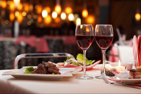 В 2016 году по Кыргызстану объем услуг, оказанных гостиницами и ресторанами, вырос до 20,8 млрд сомов &mdash; Tazabek