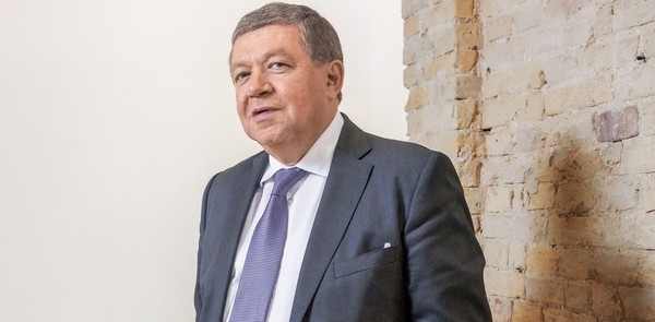 В Бишкек прибыл всемирно известный экономист Руслан Гринберг &mdash; Tazabek