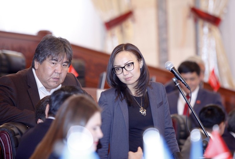 Бизнес и молчание: Какие компании депутатов &laquo;Ата Мекен&raquo; не попали в декларации? (список) &mdash; Tazabek