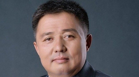 Депутат: Есть информация, что доллар достигнет 75 сомов, что делается по дедолларизации? &mdash; Tazabek