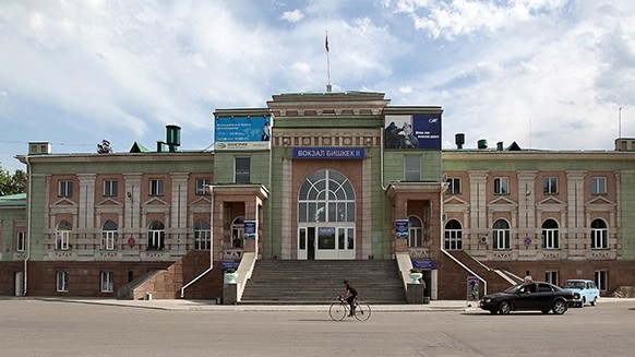 Депутат предложила поставить менеджера в «Кыргыз темир жолу» для увеличения прибыли — Tazabek