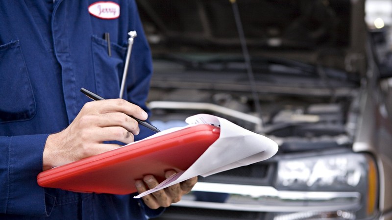 Правительство создало межведгруппу по внедрению обязательного техосмотра автомашин (состав) &mdash; Tazabek