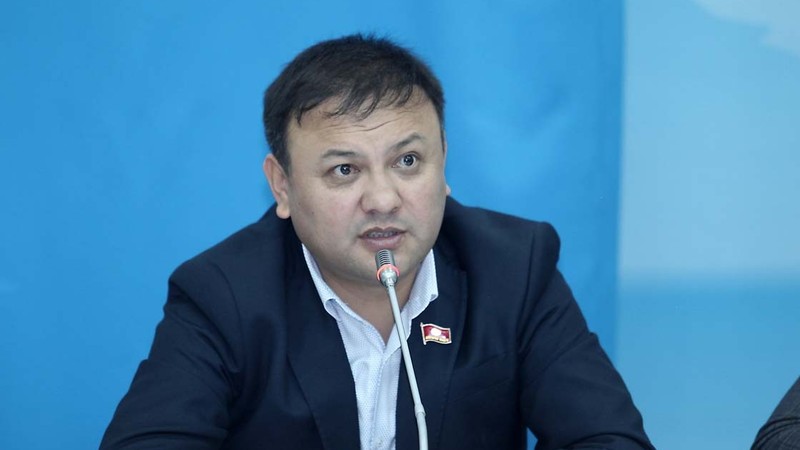 Депутат: Выше по проспекту Мира слева началась стройка, ее надо приостановить — Tazabek