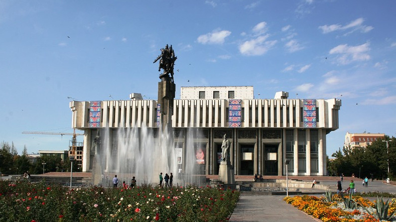 ФГИ проводит аукцион по сдаче в аренду помещения Национальной филармонии им. Токтогула Сатылганова &mdash; Tazabek