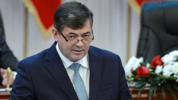 Кыргызские экспортеры смогли адаптироваться к девальвации валют России и Казахстана, -  министр экономики О.Панкратов &mdash; Tazabek