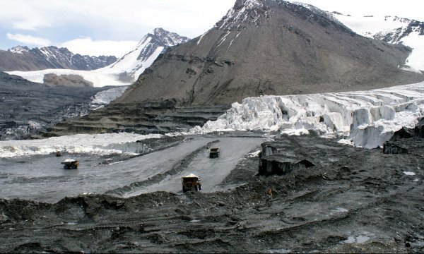 Межрайонный суд обязал &laquo;Кумтор Оперейтинг Компани&raquo; выплатить 350,3 млн сомов за ущерб, причиненный водным и земельным ресурсам &mdash; Tazabek
