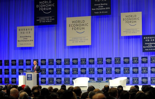 На Всемирном экономическом форуме в Китае страны обсудят предложения кыргызской стороны в рамках Экономического пояса Шелкового пути &mdash; Tazabek