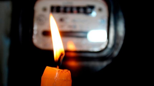 Полпред Иссык-Кульской области А.Акибаев пожаловался на аварийное отключение света &mdash; Tazabek