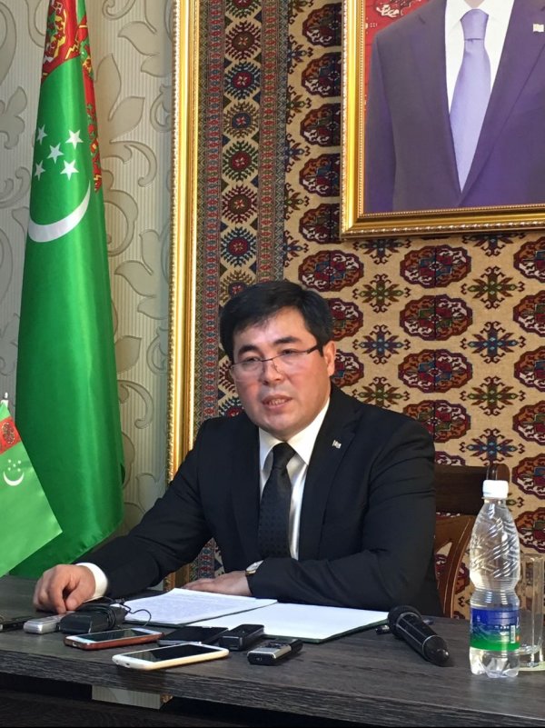 Товарооборот между Кыргызстаном и Туркменистаном составляет около $16 млн, - посол Ш.Мередов &mdash; Tazabek