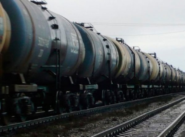 Минэнерго России согласилось с предложениями Кыргызстана по объемам поставок нефти и бензина в республику, - Госкомпромэнергонедр &mdash; Tazabek