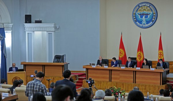 Фоторепортаж &mdash; В правительстве обсудили подготовку к проведению весенне-полевых работ  в 2017 году и вопрос питьевого водоснабжения &mdash; Tazabek