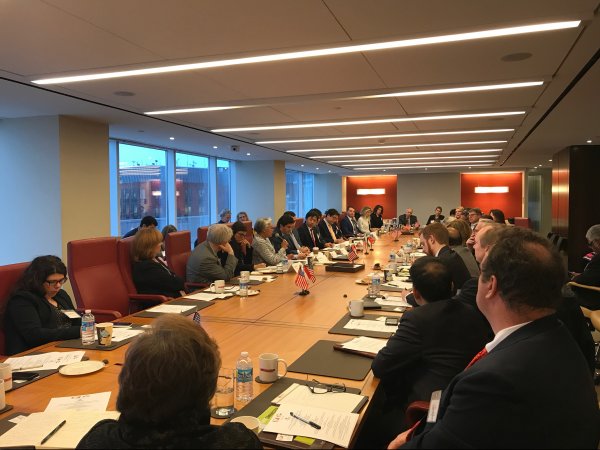 Ряд американских компаний планируют посетить Кыргызстан для проведения бизнес-форума &mdash; Tazabek