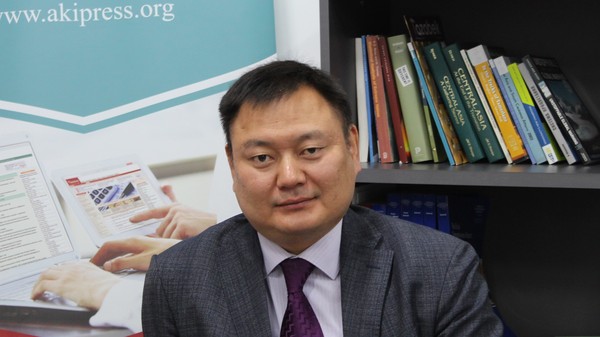 Госкомпромэнергонедр рассматривает возможность строительства ЛЭП 500 кВ в СУАР для продажи в будущем электроэнергии из КР &mdash; Tazabek