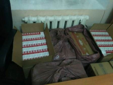 Таможня пресекла незаконный ввоз сигарет из Таджикистана на 800 тыс. сомов &mdash; Tazabek