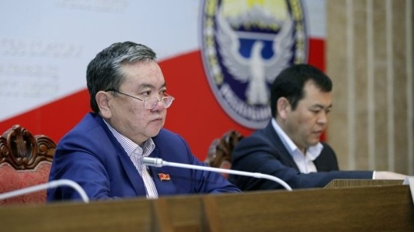 Госфонд матрезервов не выплачивает деньги за зерно кооперативу Ак-Талинского района,- депутат &mdash; Tazabek