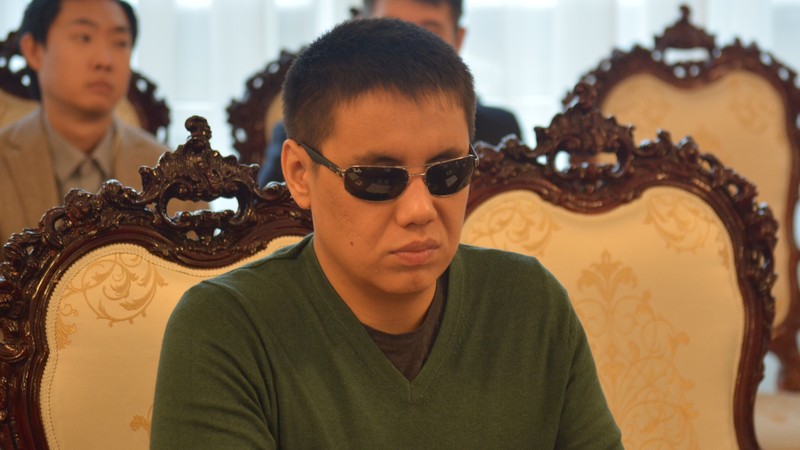 Депутат предложил продать &laquo;Пятый канал&raquo; &mdash; Tazabek