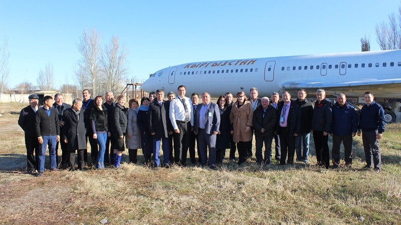 Фото &mdash; Специалисты ОАО &laquo;МАМ&raquo; прошли учебный курс &laquo;Система управления безопасностью авиации&raquo; &mdash; Tazabek