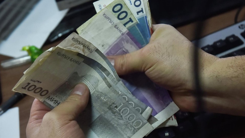 АБР прогнозирует увеличение денежных переводов от мигрантов на 25-30% &mdash; Tazabek