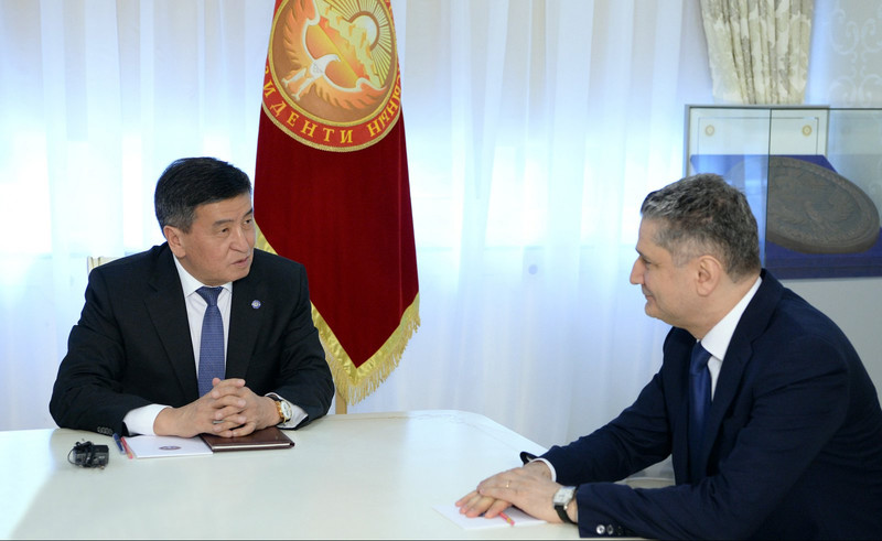 Президент С.Жээнбеков принял председателя Коллегии Евразийской экономической комиссии Т.Саркисяна &mdash; Tazabek