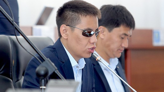 Депутат: Правоохранительные органы приходят к бизнесменам и требуют пополнить Единый депозитный счет, говоря, что иначе &laquo;найдут что-нибудь под них&raquo; &mdash; Tazabek