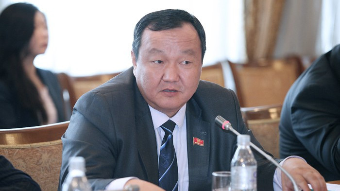 Я знаю, о каком лобби идет речь, - депутат о продаже &laquo;Росинбанка&raquo; и Найманской малой ГЭС &mdash; Tazabek