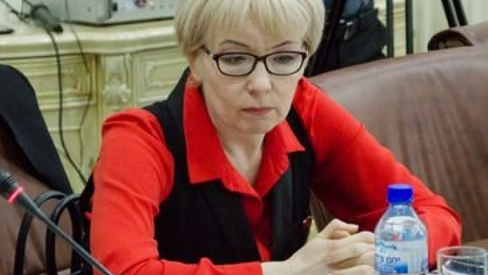 Депутат Е.Строкова—замминистра экономики Э.Абакирову о долевом строительстве: Вы «мутите воду», чтобы скрыть нарушения — Tazabek