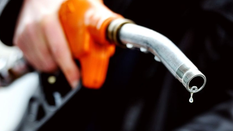 Рынок ГСМ Кыргызстана находится под угрозой дестабилизации из-за перетока бензина из Казахстана, -Ассоциация нефтетрейдеров &mdash; Tazabek