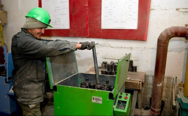 За 2 месяца 2017 года промышленной продукции по сравнению с аналогичным периодом прошлого года произведено на 22,9% больше &mdash; Tazabek