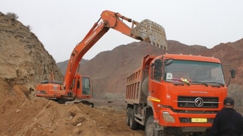 Работа по строительству альтернативной дороги Север&ndash;Юг по фазе I завершена на 65% &mdash; Tazabek