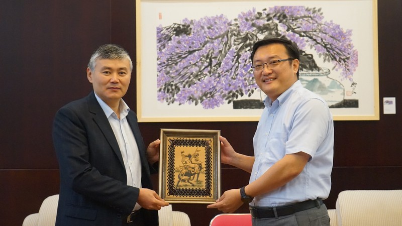 Кыргызстан и провинция Хайнань обсудили вопросы торгово-экономического сотрудничества, развития туризма и сельского хозяйства &mdash; Tazabek