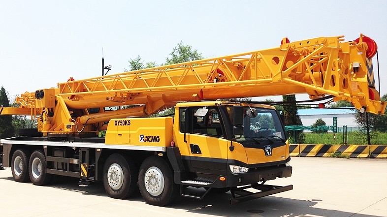 Правительство разрешило ввоз в Кыргызстан 5 видов транспортных средств с праворульным управлением &mdash; Tazabek