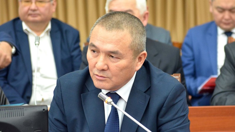 У Минтранса нет намерений приостанавливать ремонт дороги Бишкек&mdash;Кара-Балта, - Ж.Калилов &mdash; Tazabek