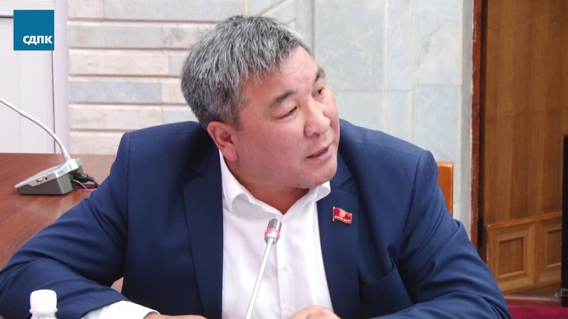 Были ли конкретные случаи, когда сотрудники были уволены за ненадлежащее строительство дорог? - депутат &mdash; Tazabek