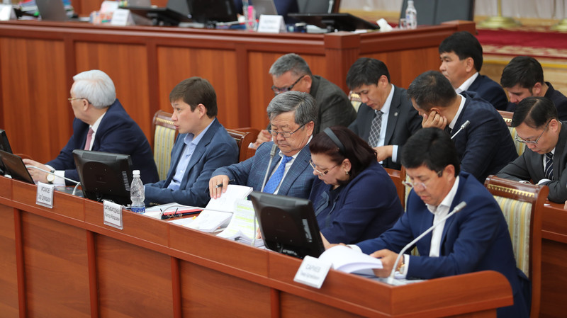 СДПК распространила комментарий С.Исакова по рассмотрению итогов работы депутатской
 комиссии по аварии на ТЭЦ &mdash; Tazabek