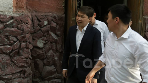 Сапар Исаков взят под стражу на 2 месяца &mdash; Tazabek