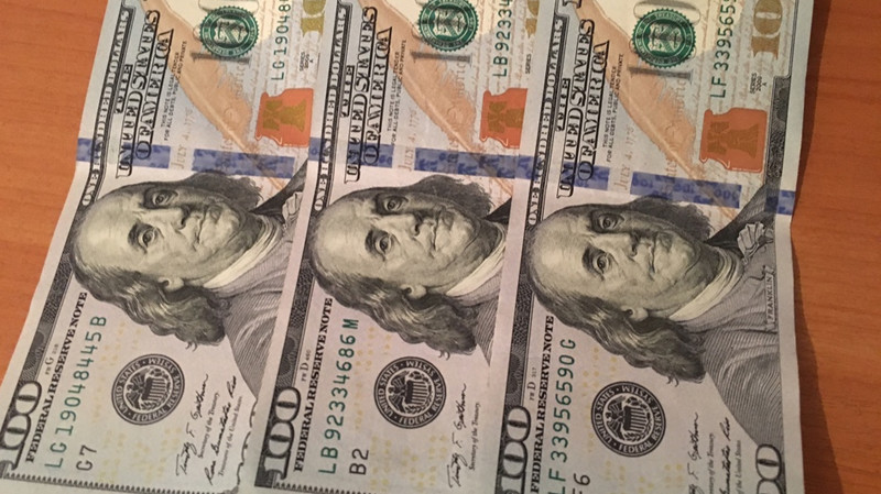 &laquo;Курс валют&raquo;: Доллар продается по 68,40 сома &mdash; Tazabek