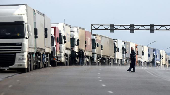 В каком регионе КР за полгода  осуществлялся наибольший объем перевозок? (показатели) &mdash; Tazabek