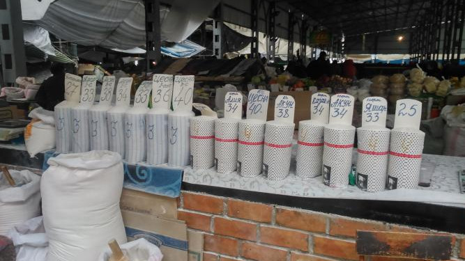 Стоимость муки разных производителей на рынках города Бишкек (показатели) &mdash; Tazabek