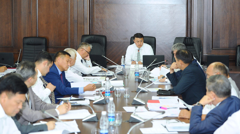 В правительстве накажут замруководителей ряда госорганов за слабое исполнение бюджета программы госинвестиций &mdash; Tazabek