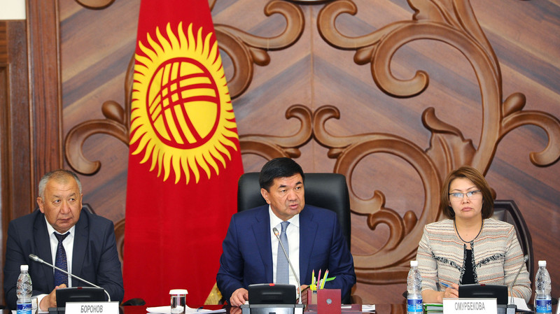 Премьер раскритиковал 3 ведомства за отсутствие конкретных предложений в программных бюджетах &mdash; Tazabek