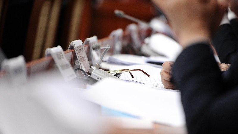 Правительство трансформировало земли в селе Жазы-Кечуу для строительства цементного завода, ранее у ГКНБ были замечания &mdash; Tazabek