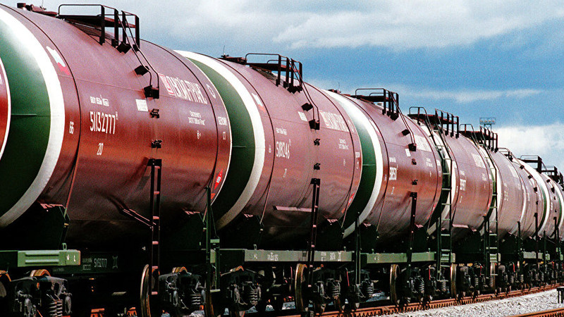 Кыргызстан планирует в 2019 году закупить нефтепродукты на $44 млн больше &mdash; Tazabek