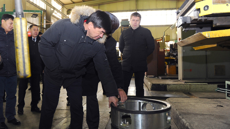 Премьер обсудил с руководством ТНК &laquo;Дастан&raquo; модернизацию технологического процесса и расширение производственных мощностей &mdash; Tazabek