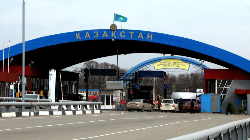 Казахстан до 15 марта решит, отменять ли запрет на ввоз картофеля, яблок и хурмы из Кыргызстана &mdash; Tazabek