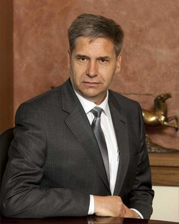 Глава Ассоциации рынков Сергей Пономарев избран председателем Национального делового клуба &mdash; Tazabek