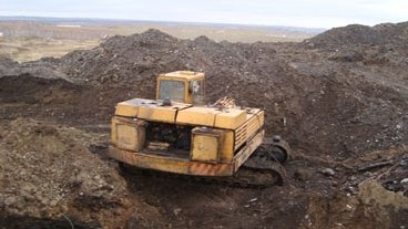 За незаконное снятие плодородного слоя почвы и размещение отходов Госэкотехинспекция предъявила иски &laquo;Кичи Чаарат&raquo;, &laquo;Бабек ЛТД&raquo;,&laquo;Кыргызнефтегаз&raquo;, &laquo;Чайна Петролеум Джунда&raquo; &mdash; Tazabek