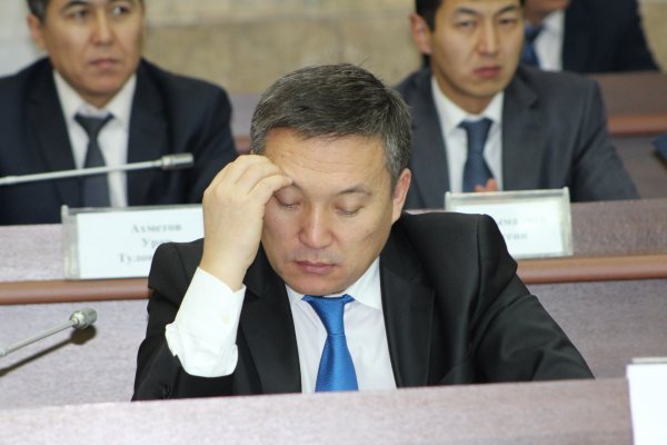 З.Осмонов о предложении сажать следователей Финпола в тюрьму за незаконное возбуждение уголовного дела: Кто даст гарантию, что суд вынес объективное решение? &mdash; Tazabek